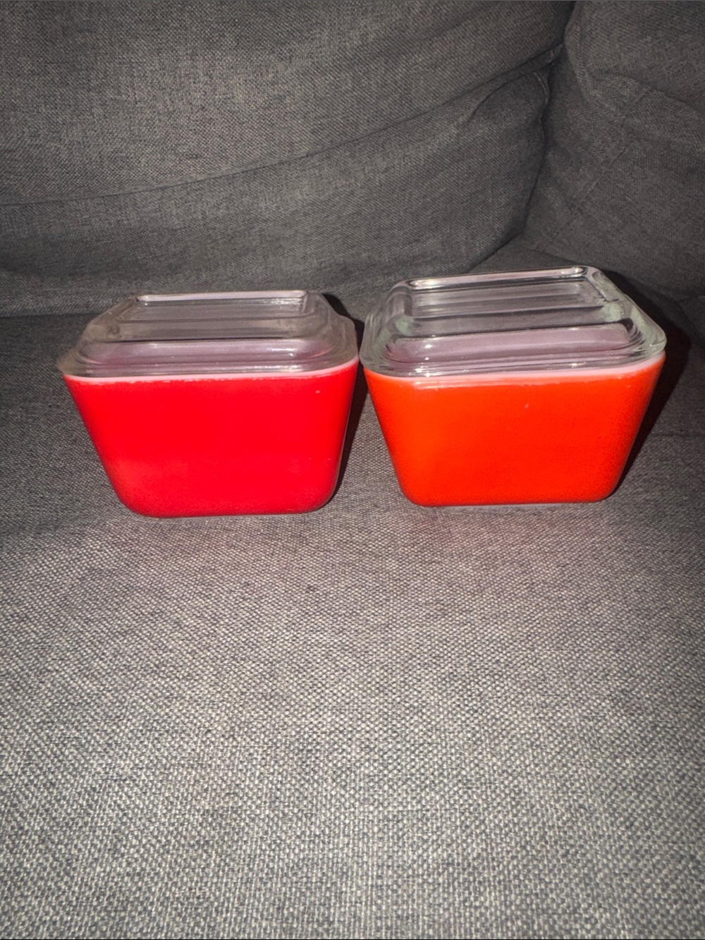 Vintage Pyrex Red / Orange Refrigerator Dishes Set of 2 With Glass Lids 502